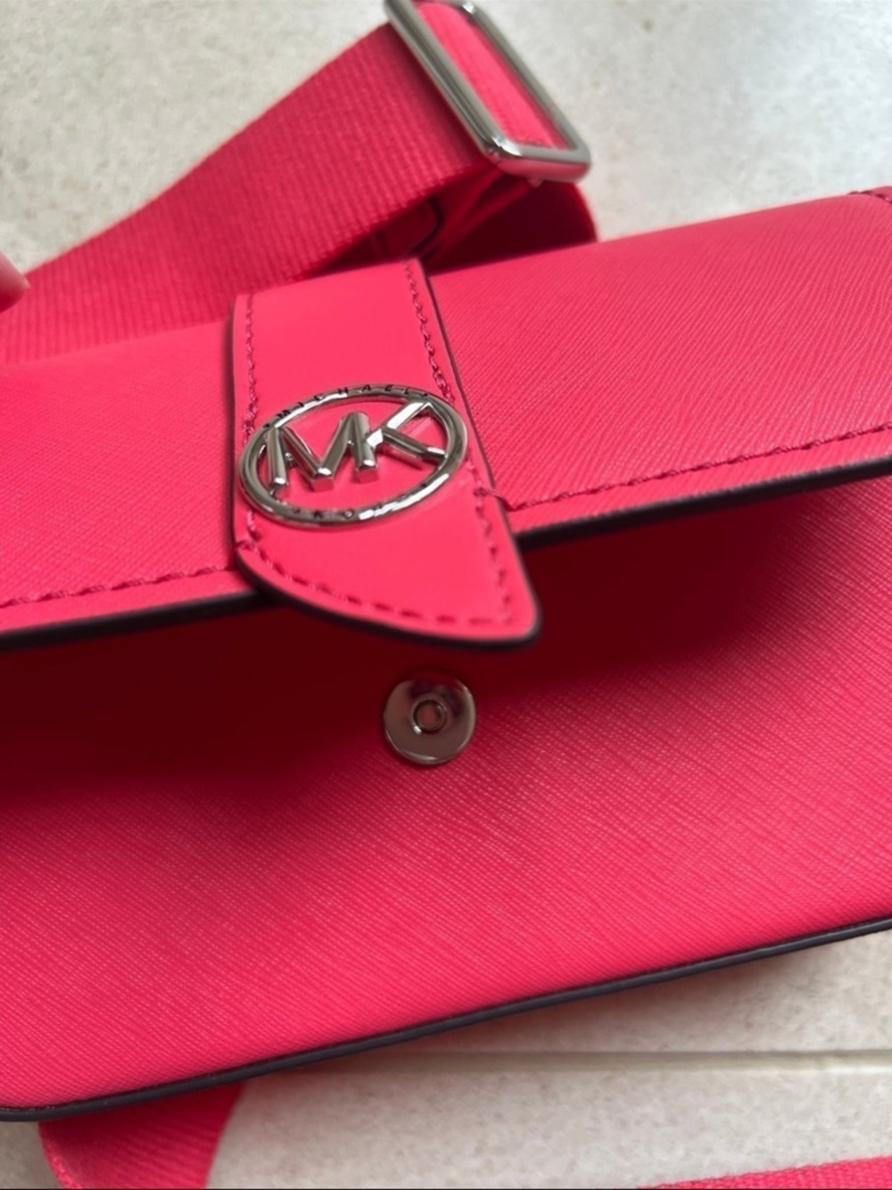 Michael Kors Hot Pink Leather Extra Small Crossbody Bag - Picture 9 of 10